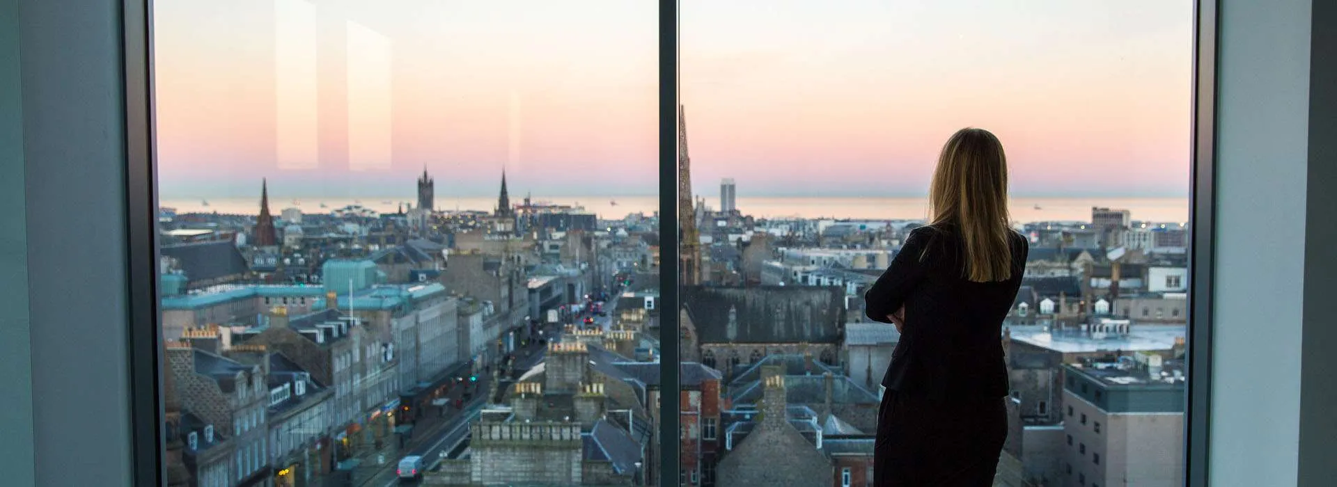 Aberdeen city at night