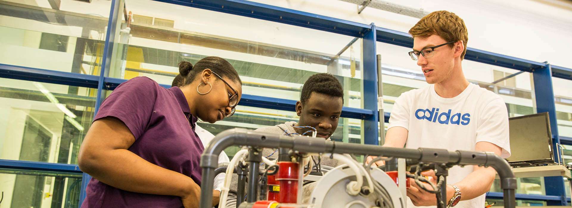 students working with ROV