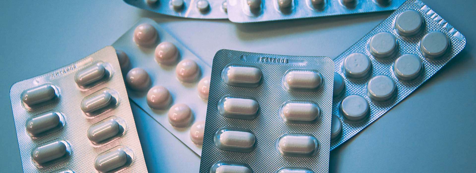 What is a literature review image