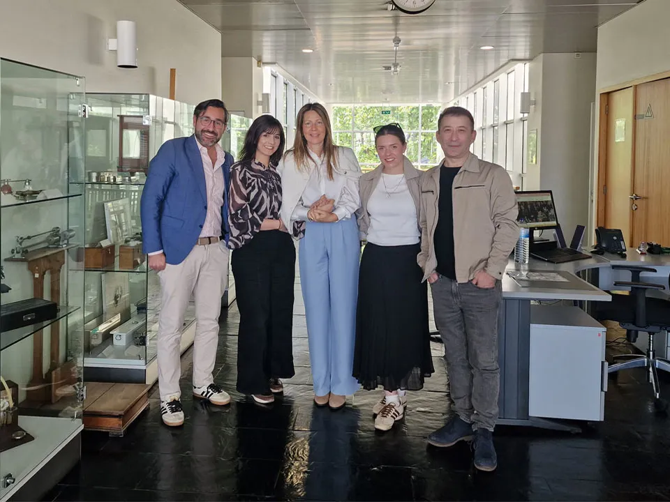digicons group standing smiling