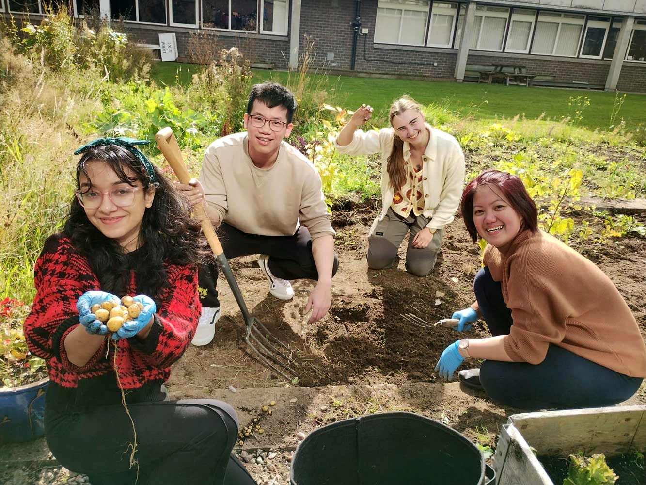 Occupational-Therapy-Student-helping-in-the-garden
