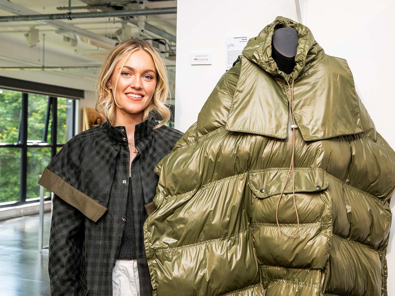GraceAngus-RGUPurchaseAward-Highlycommended-fashionandtextiles2024