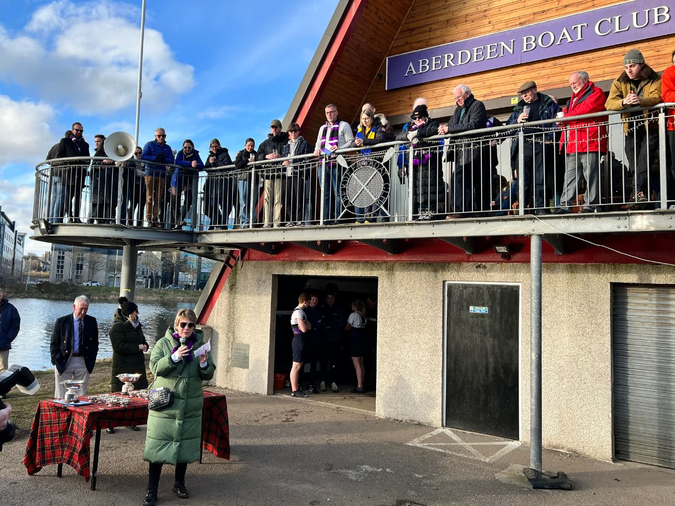 Lynn Kilbride thanks crowd and organisers