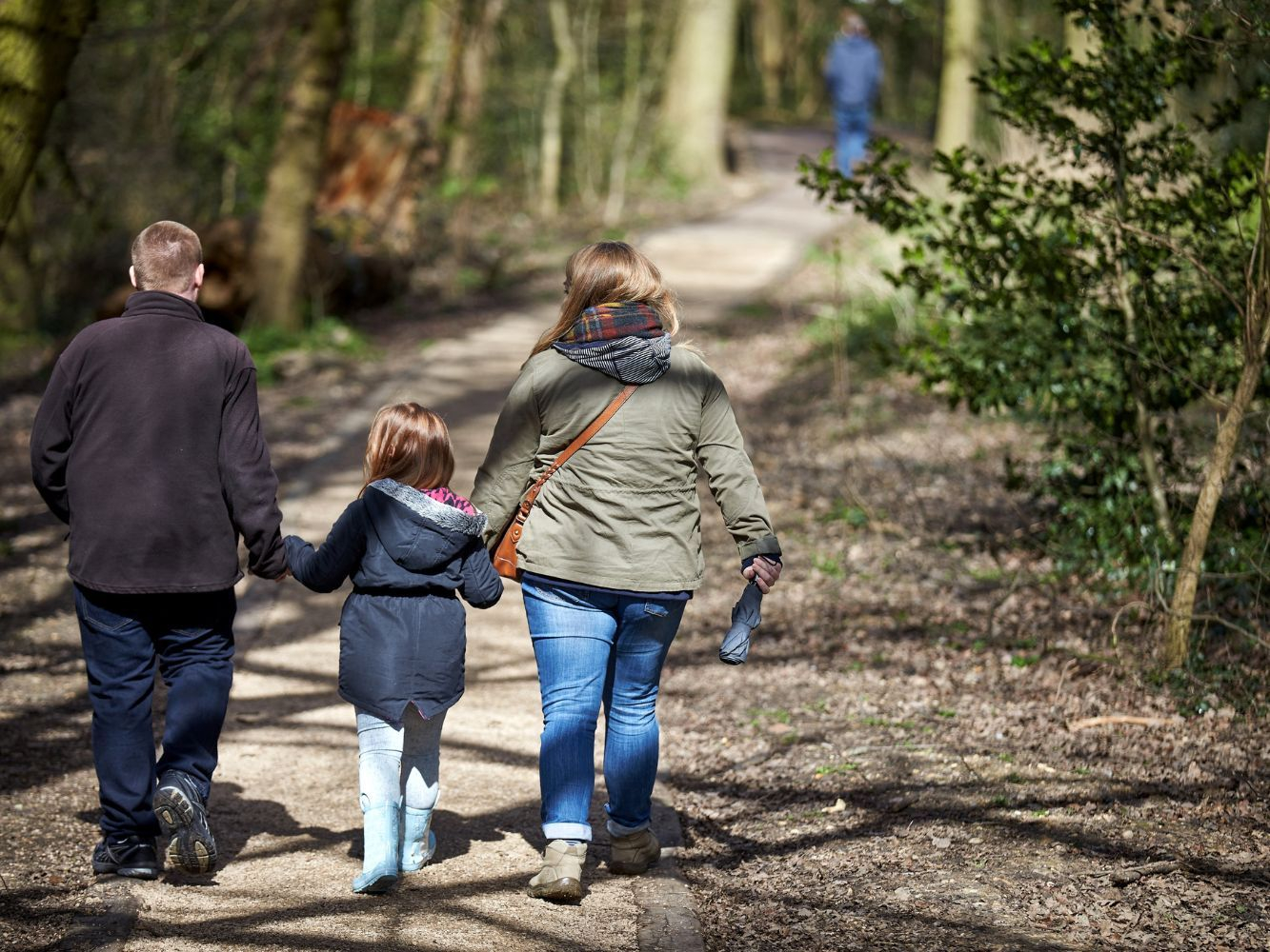 FamilywalkinginwoodjoomlaWorldObesityFederation