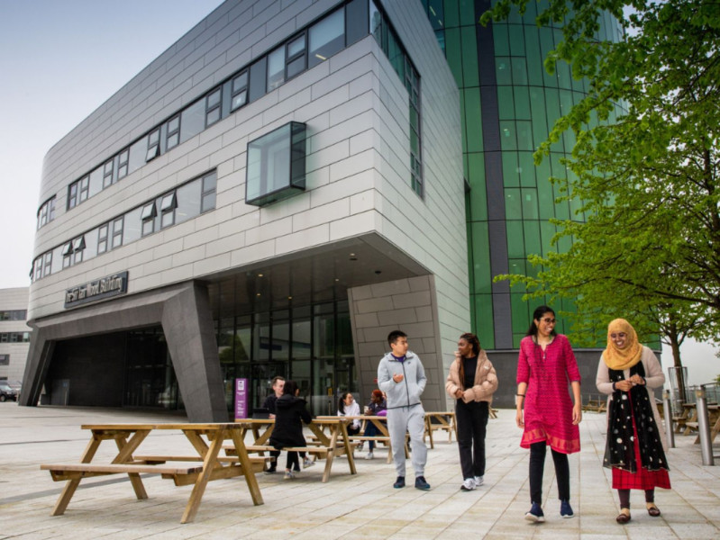 Students walking outside the Sir Ian Wood Building