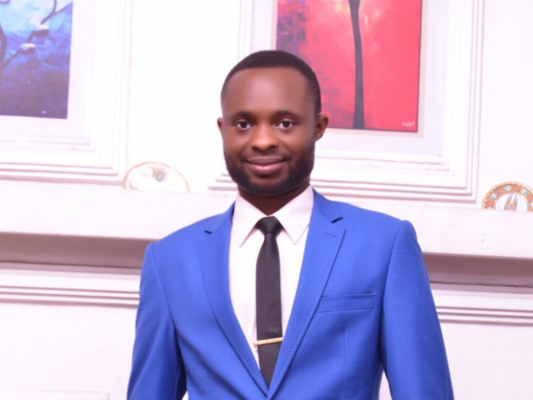 Efenwengbe Aminaho Efenwengbe Aminaho