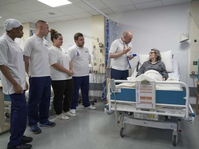 What is it like to study adult or mental health nursing? What is it like to study adult or mental health nursing?