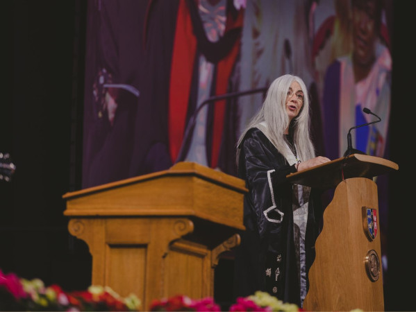 RGU Chancellor Dame Evelyn Glennie speaking at graduation