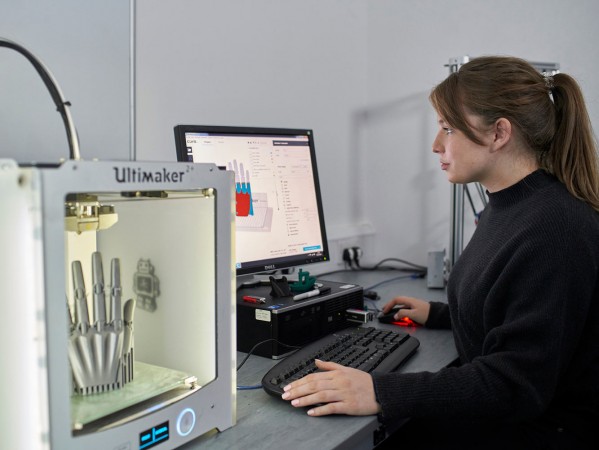 BEng (Hons) | MEng Mechanical and Biomedical Technology BEng (Hons) | MEng Mechanical and Biomedical Technology