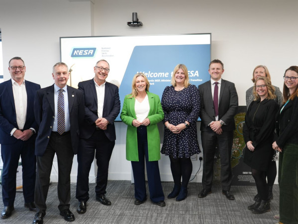 Scotland’s Minister for Energy, Just Transition and Fair Work Gillian Martin and the NESA Team.