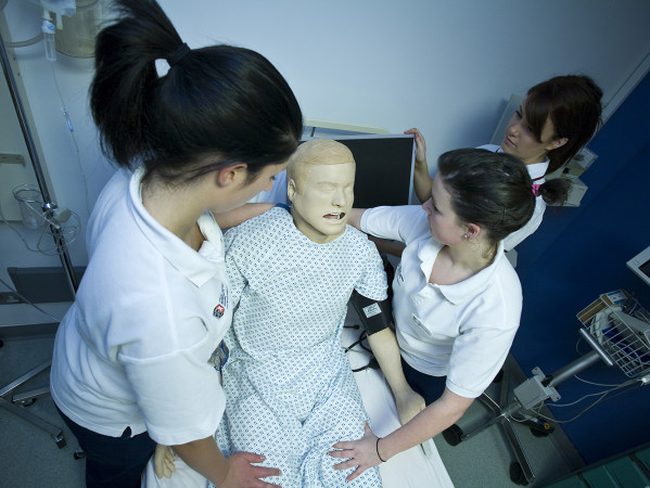 Leading and Advancing Practice 30 Credits Level 11 | ECTS points 15 Leading and Advancing Practice 30 Credits Level 11 | ECTS points 15