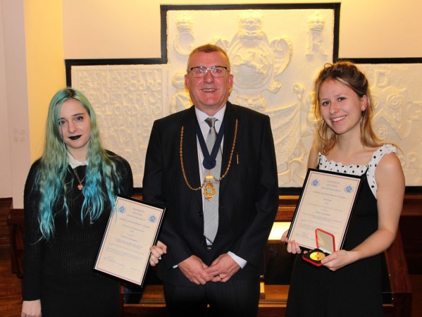 Aberdeen Weaver Incorporation announces annual RGU award winners Aberdeen Weaver Incorporation announces annual RGU award winners